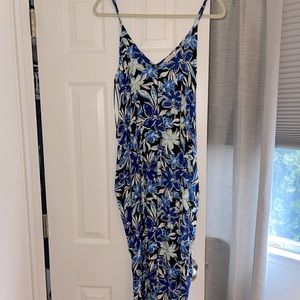 Brand new maxi dress! Size small/medium. Never worn. Originally from Nordstrom.